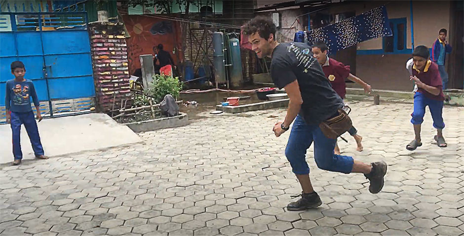 a volunteer from canada