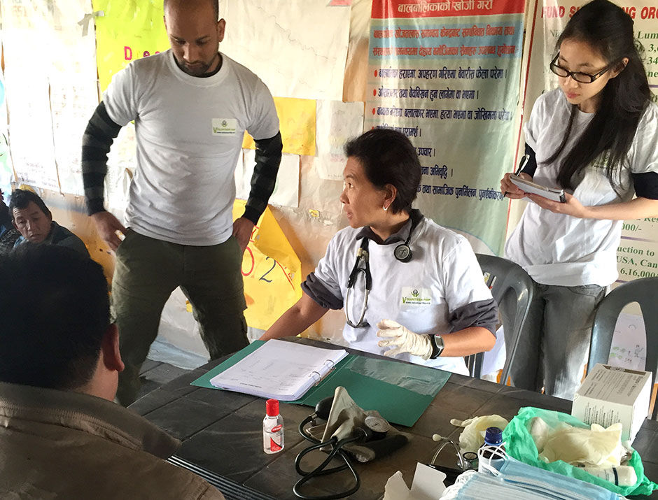 How to Volunteer Abroad as a Nurse in 2025?  