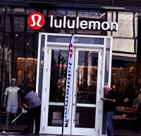 Lululemon: Everything a Meditation and Yoga Enthusiast Should Know About
